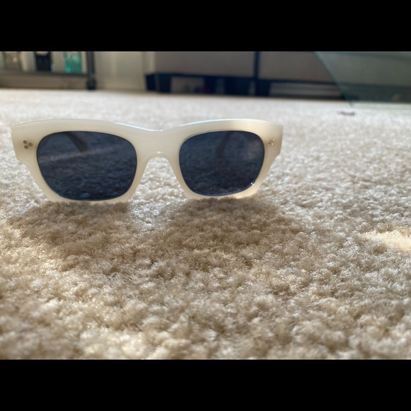 Oliver peoples